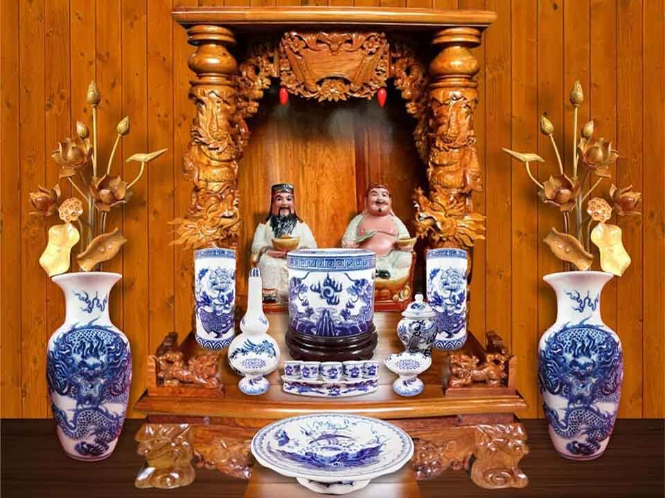 Bàn thần tài không đặt nơi khuất tối